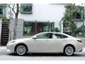 Lexus ES350 2013 có giá gần 3 tỷ đồng khi về Việt Nam