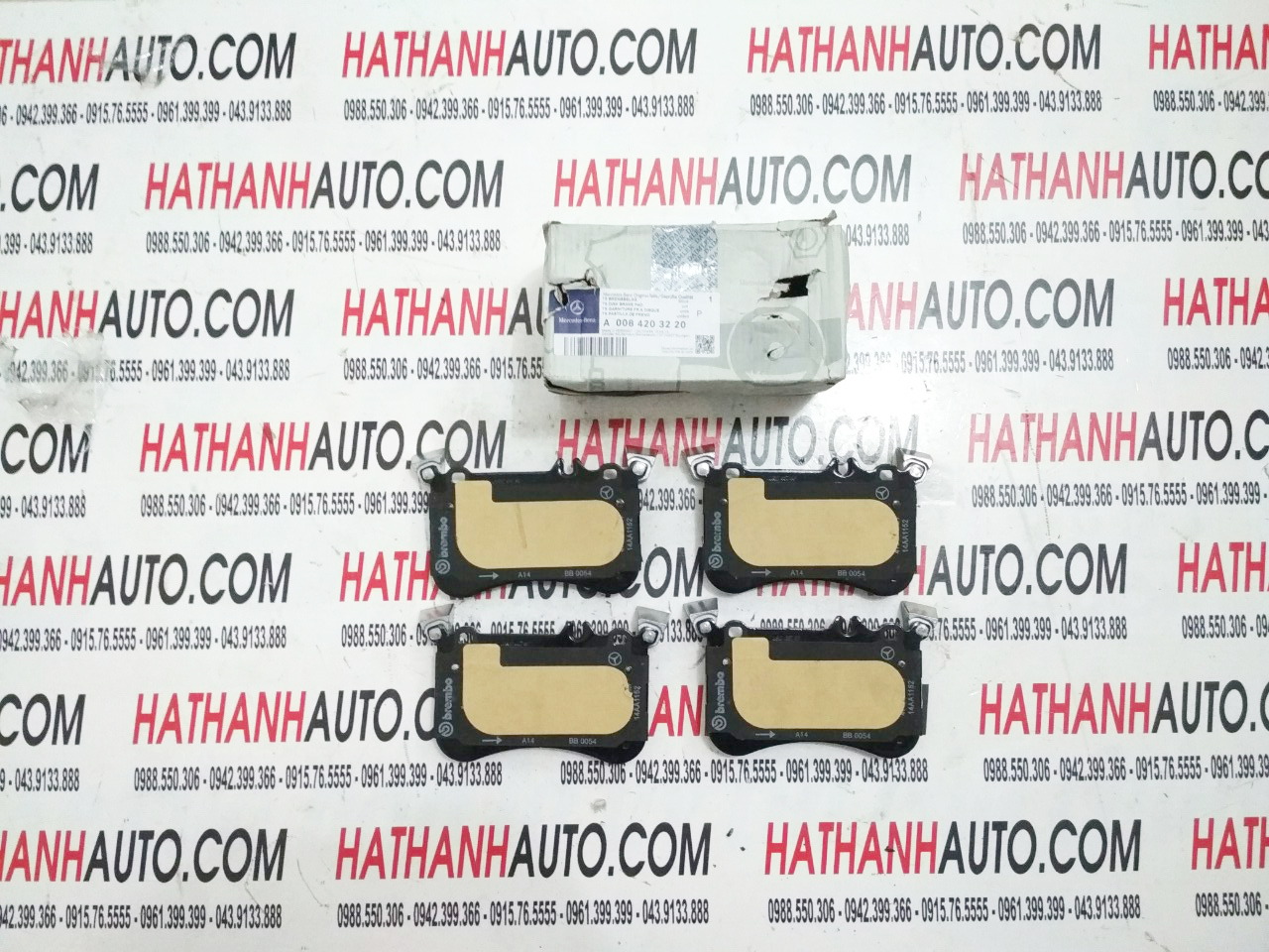 Bố thắng trước cho dòng xe Mercedes A45 AMG, GLA45 AMG - A0084203220