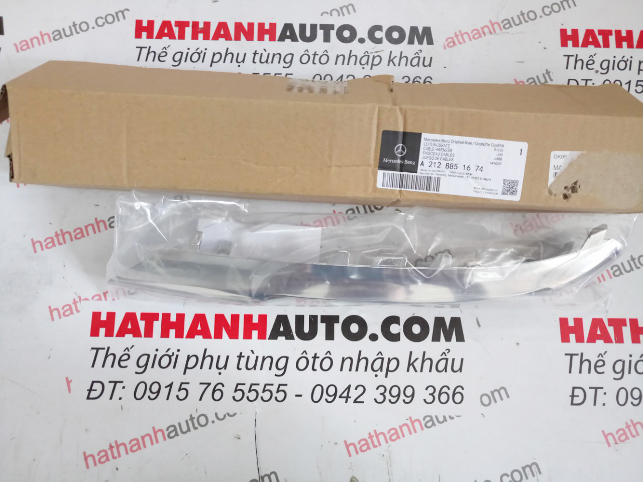 Ốp inox đèn gầm (sương mù) xe Mercedes E200, E220, E250- 2128851674