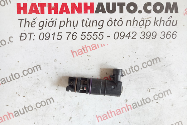 Van đóng mở thông hơi bình xăng xe Mercedes ML300, ML320, ML350